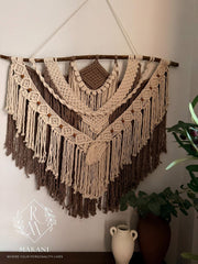 Macramé Wall Hanging with Wooden Beads🤎