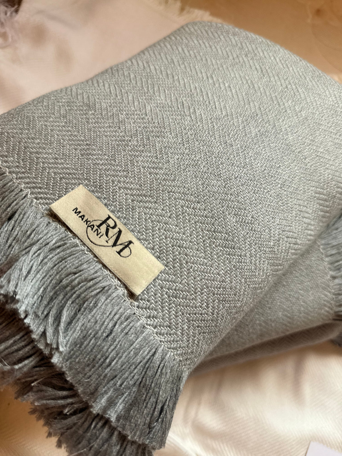 Soft grey 💎