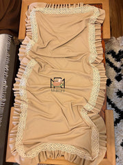 Set ruffled