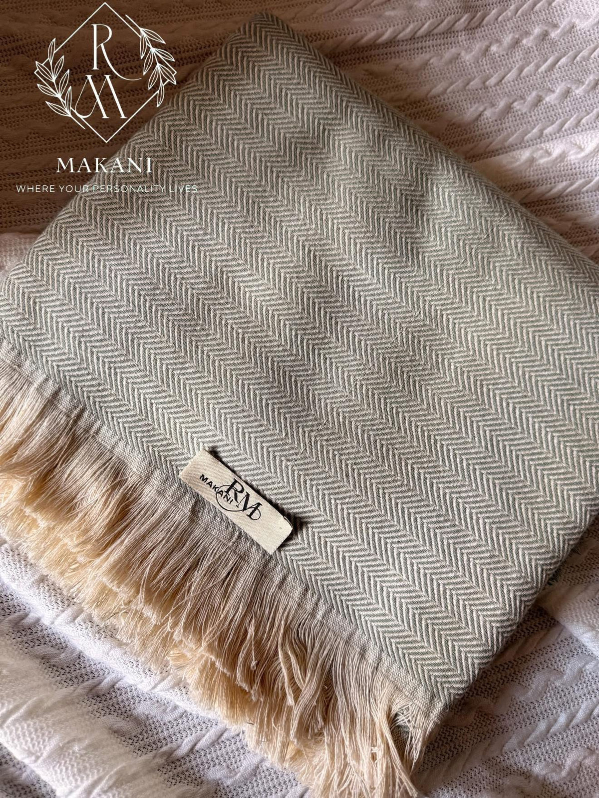 soft mint green 🌿