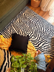 Zibra flow rug 🖤🤍